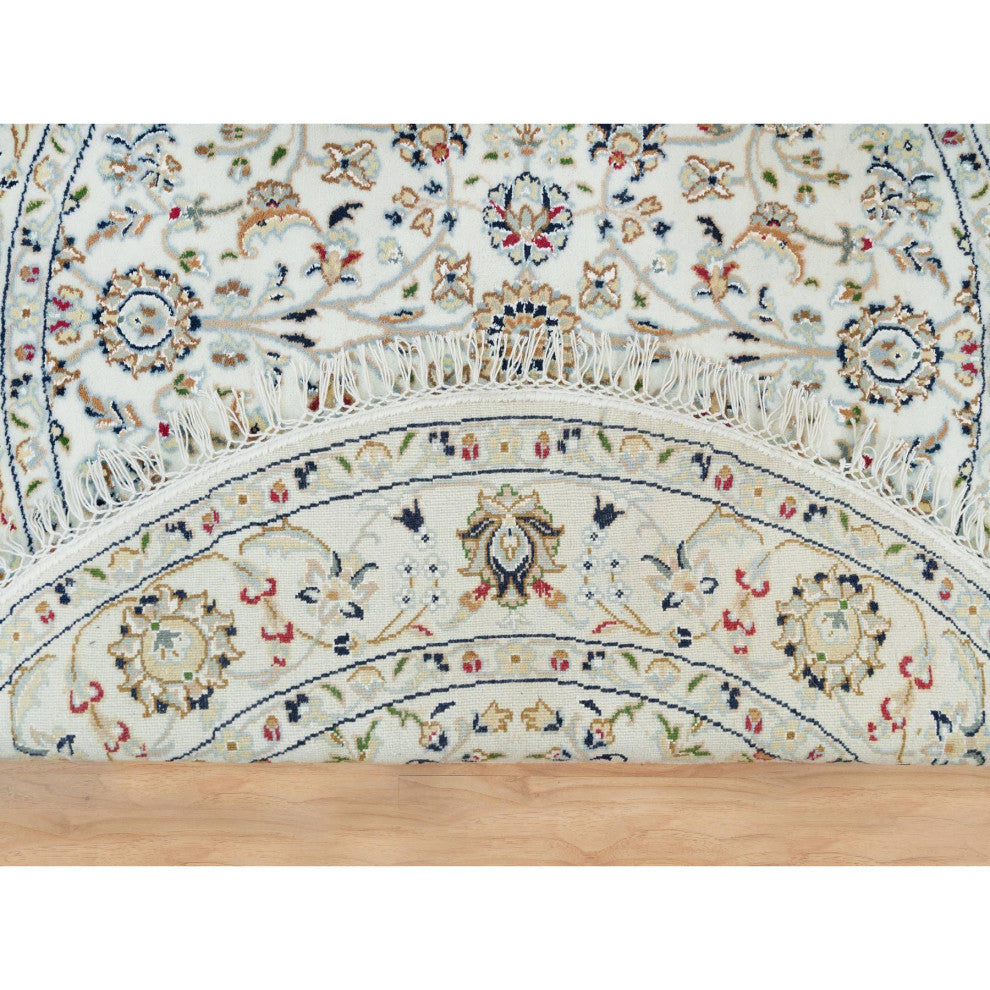 Powder White, Hand Knotted, Nain Design, 250 KPSI Wool Round Rug, 4'1"x4'1"
