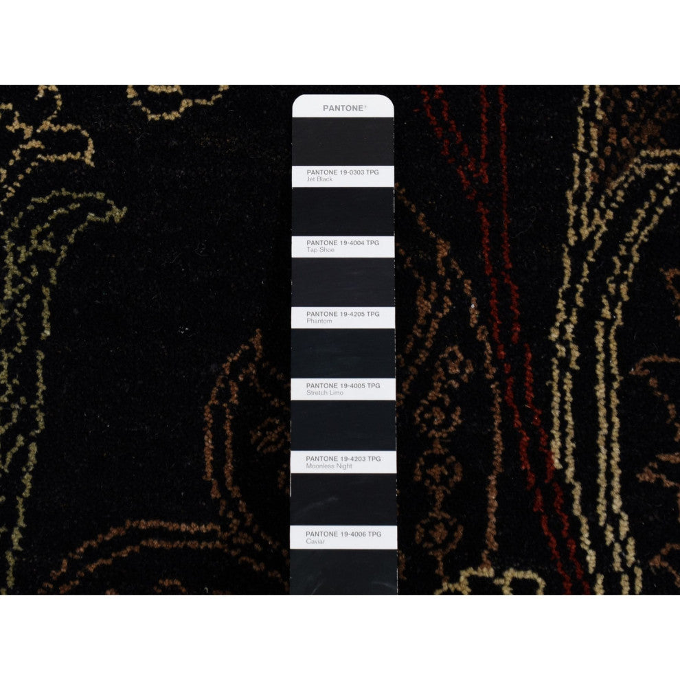 Neutral Black, Modern Design, Hand Knotted Pure Wool Oriental Rug, 8'1"x10'