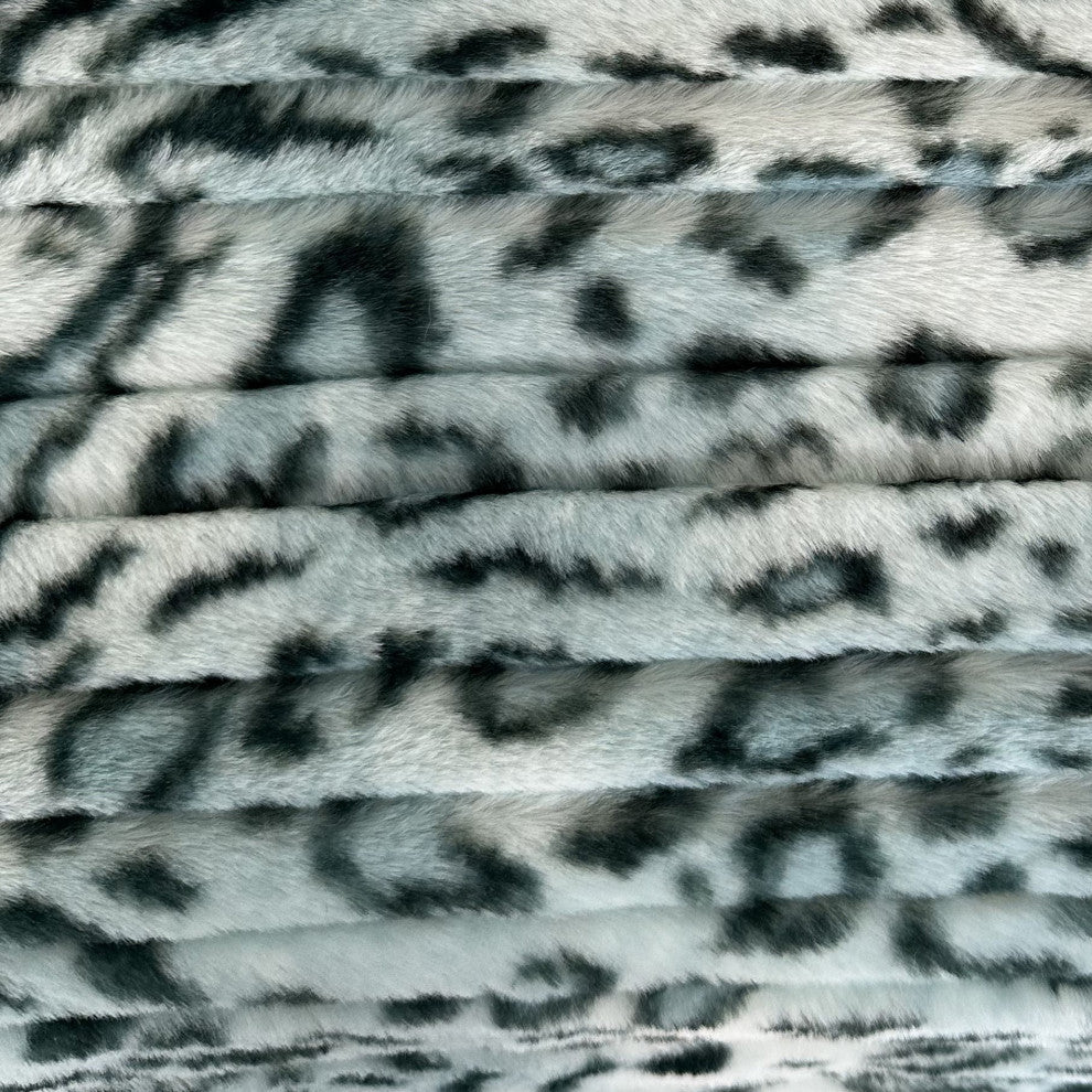 Plutus Green Luxe Lash Faux Fur Luxury Throw Pillow, Green, 22" x 22"
