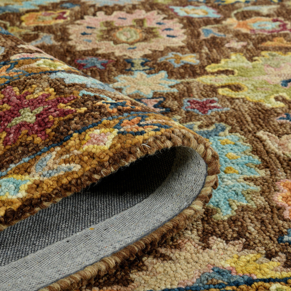 Jackson Traditional Brown Hand-Hooked Area Rug 5' x 7'6"