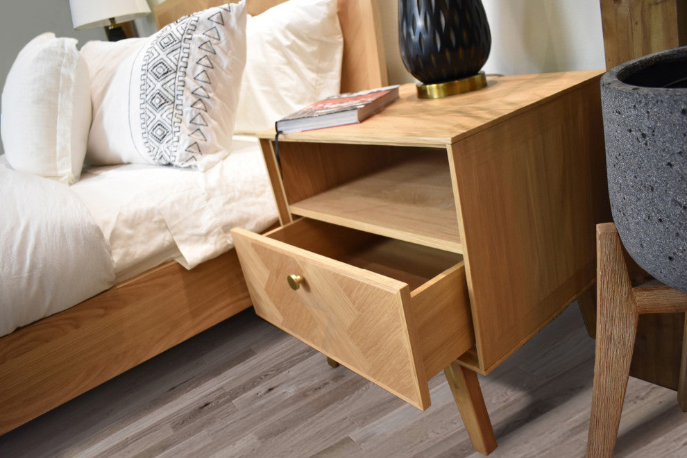 Colton 22" Wide Nightstand