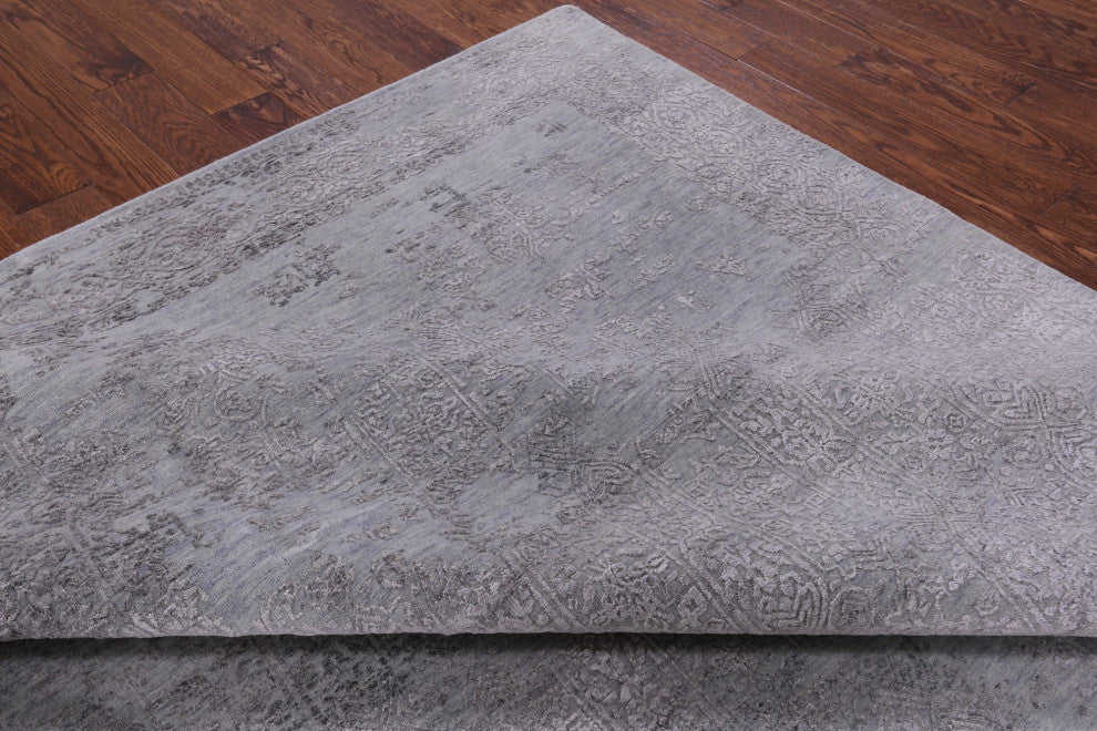 Wool and Silk Persian Handmade Rug 8' 1" X 9' 10" Q6685