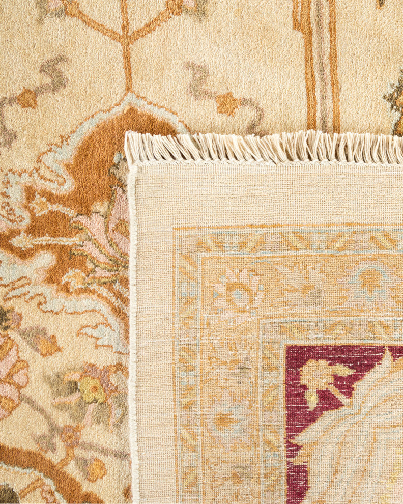 Aurora, One-of-a-Kind Hand-Knotted Area Rug Ivory, 8'2"x10'0"