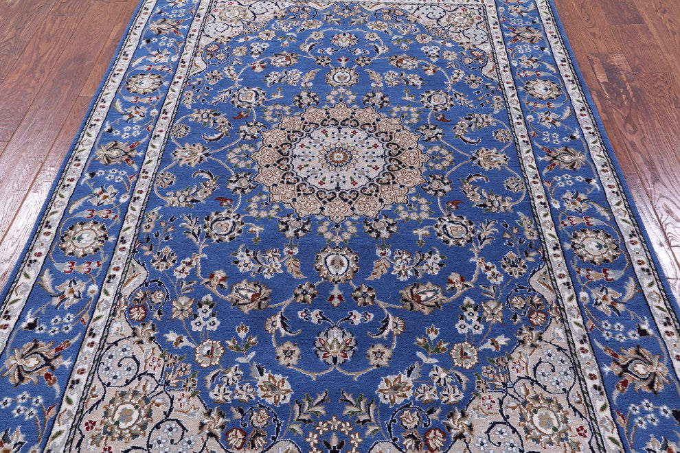 5' 1" X 7' 9" Persian Nain Wool and Silk Hand Knotted Rug Q11625