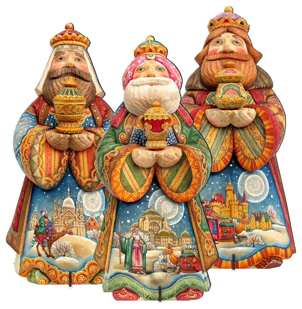 King Gaspar Wood Free Standing Outdoor Decor