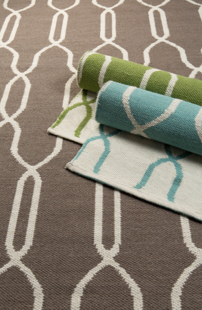 Surya Juniper JNP-5033 2'6" x 8' Rug