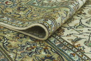 Fine Vintage Distressed Doreen Ivory/Lt. Green Rug, 7'2 x 10'1