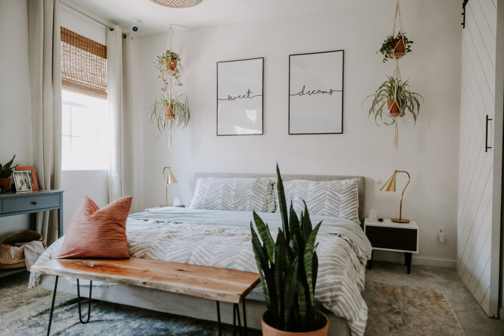 Lupe 1-Light Table Lamp, Aged Brass