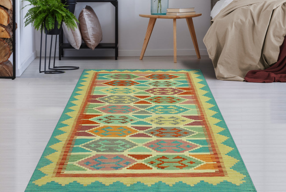 Sangat Flatweave Alicia Ivory/Gold Rug, 4'3 x 6'0