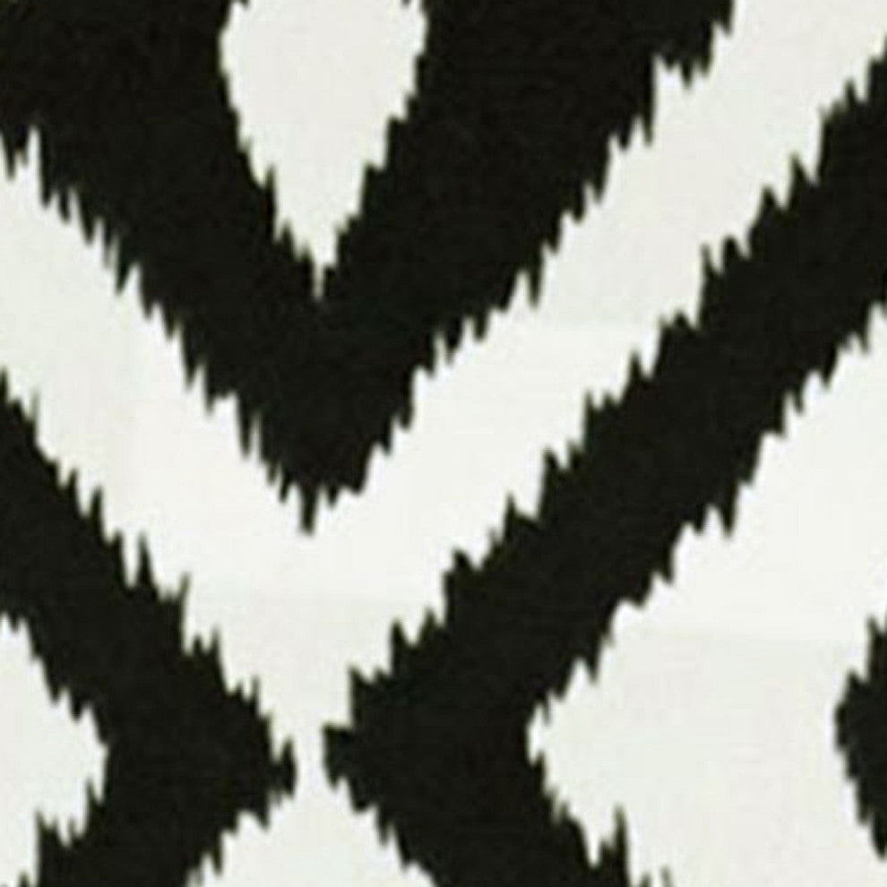 17" Black Diamonds Indoor Outdoor Zippered Pillow Cover