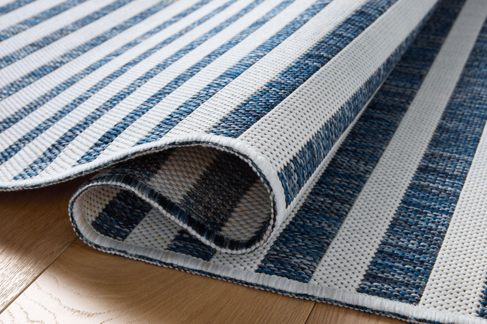 Loloi Easton Denim / Ivory 6'-7" x 9'-4" Area Rug