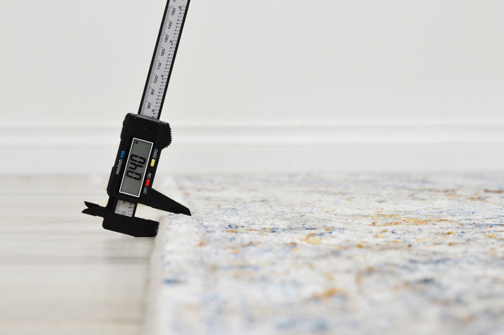 Traditional Accent Rug, Prism, 7'0"x4'11"