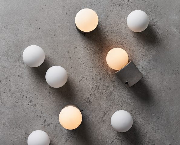 CASTLE MUSE Table Lamp