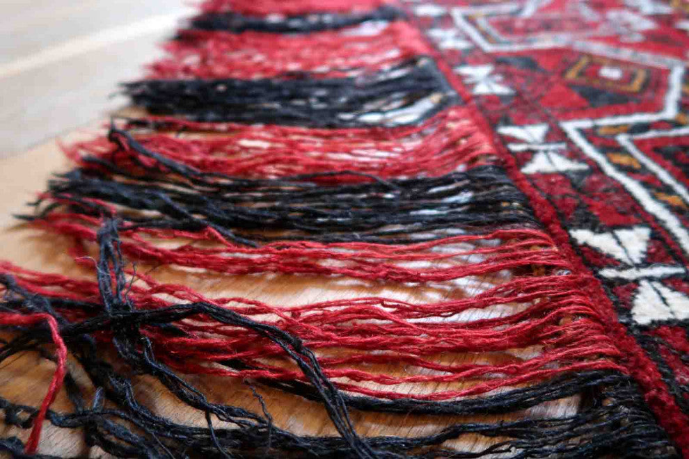 Handmade Vintage Turkmen Beshir Torba Rug 1.1'x4.1', 35cmx125cm, 1970s