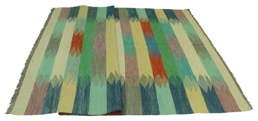 Winchester Kilim Oryngul Gray/Light Green Rug, 6'5x9'8