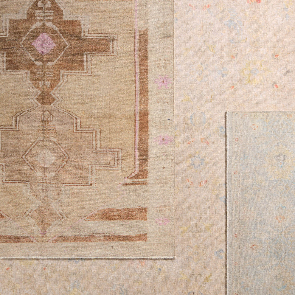 Jaipur Living Parian Medallion Tan/Pink Runner Rug 2'6"X8'