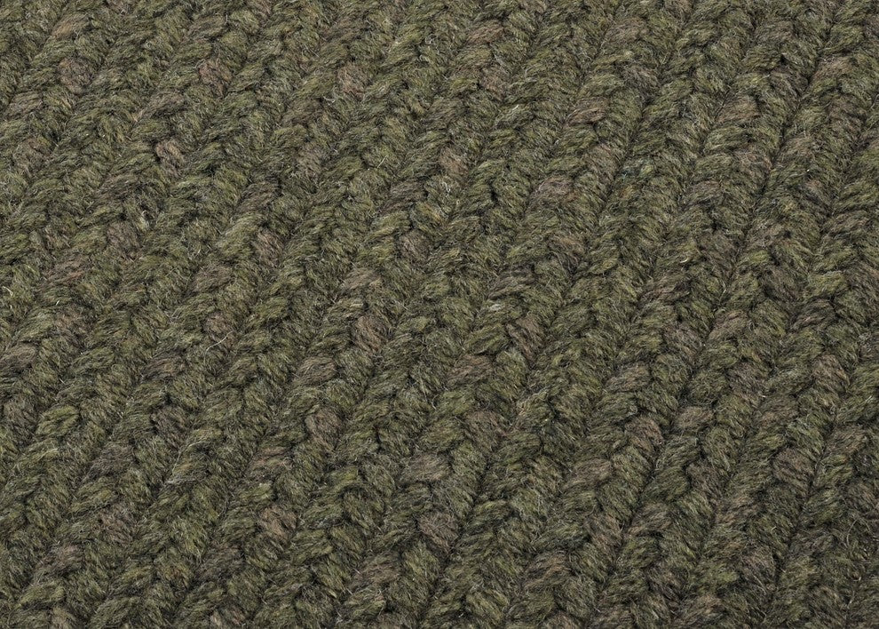 Colonial Mills Courtyard CY51 Olive Traditional Area Rug, Rectangular 2'x3'