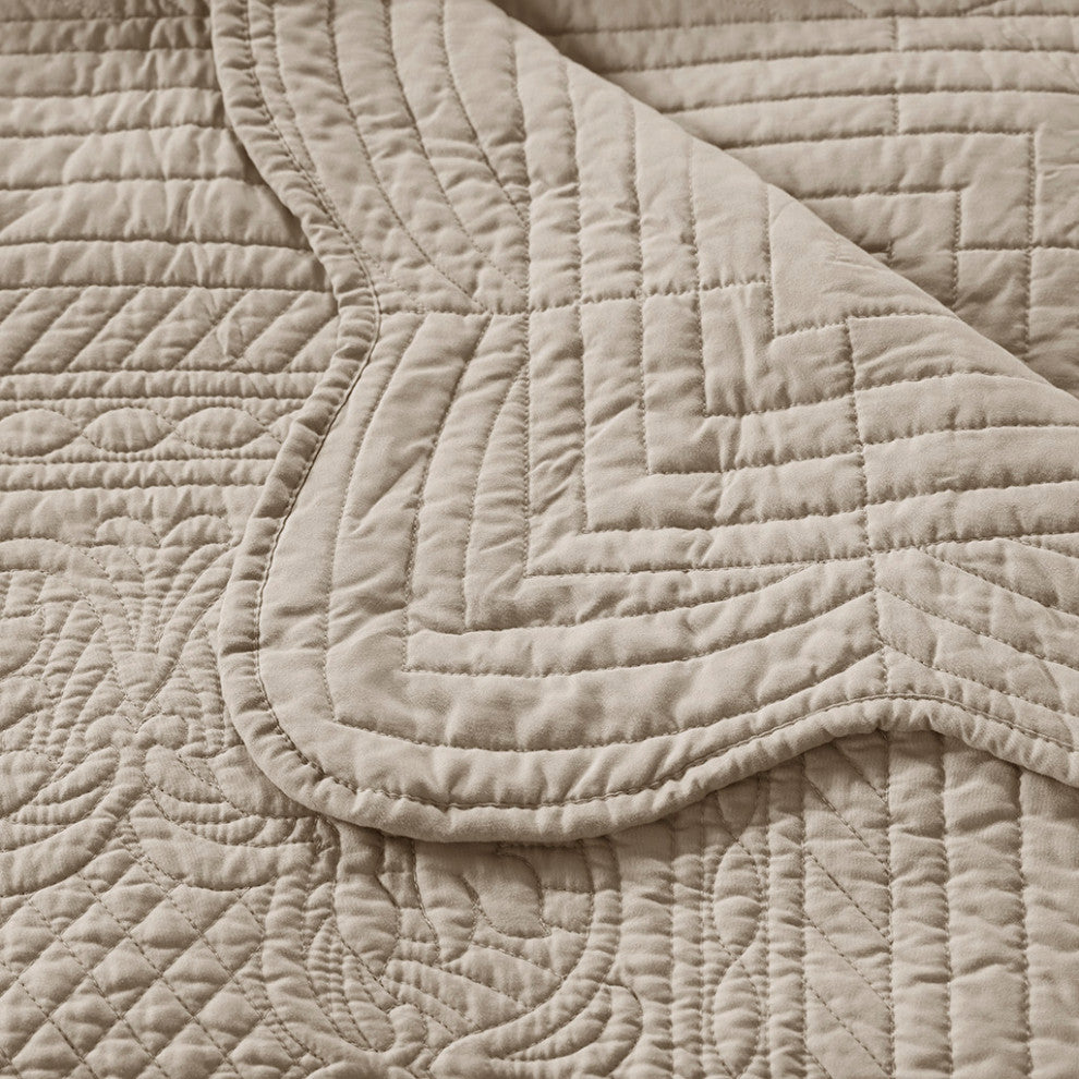 Madison Park Tuscany 6 Piece Reversible Scalloped Edge Daybed Cover Set, Khaki