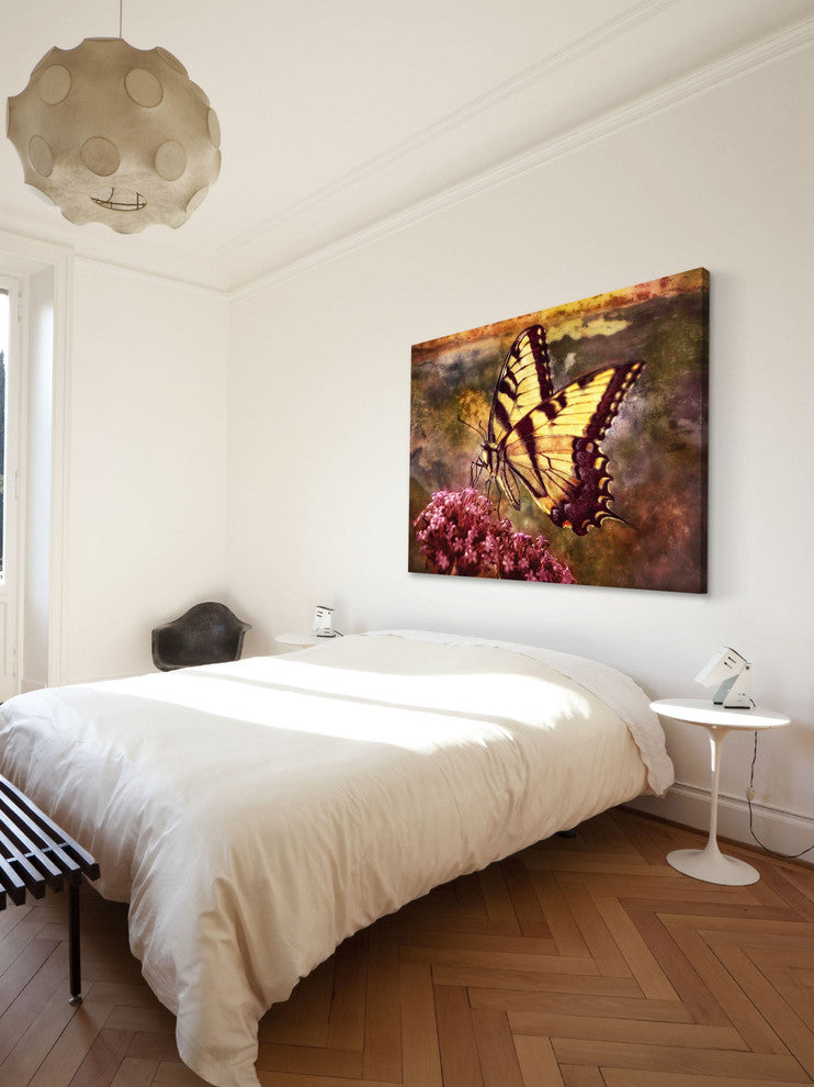 "Beauty in the Rough" Painting Print on Canvas by Robertson