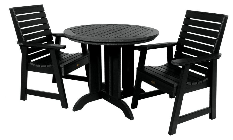 Glennville 3-Piece Round Dining Set, Weathered Acorn, Black