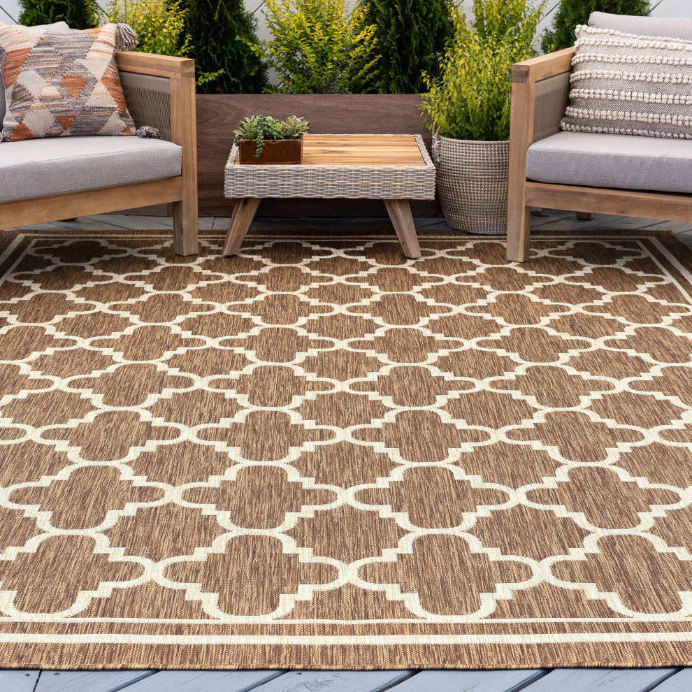 Shaila Transitional Geometric Gold/Cream Indoor/Outdoor Area Rug, 9'x12'