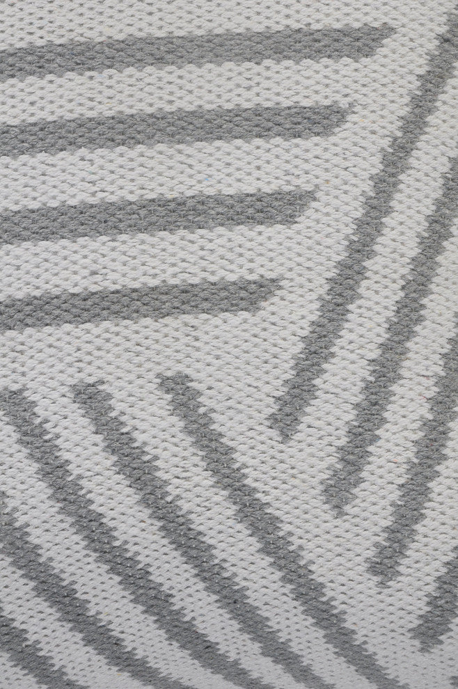 Ox Bay Handwoven White/Gray Geometric Organic Cotton Pillow Cover, 20"x20"