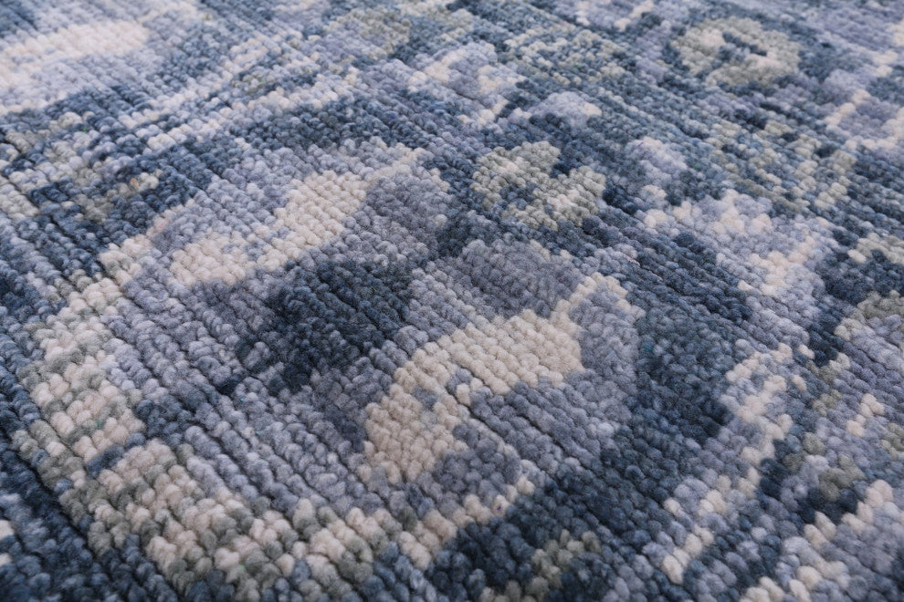 Ikat Hand Knotted Wool Rug 7' 11" X 9' 10" Q8607