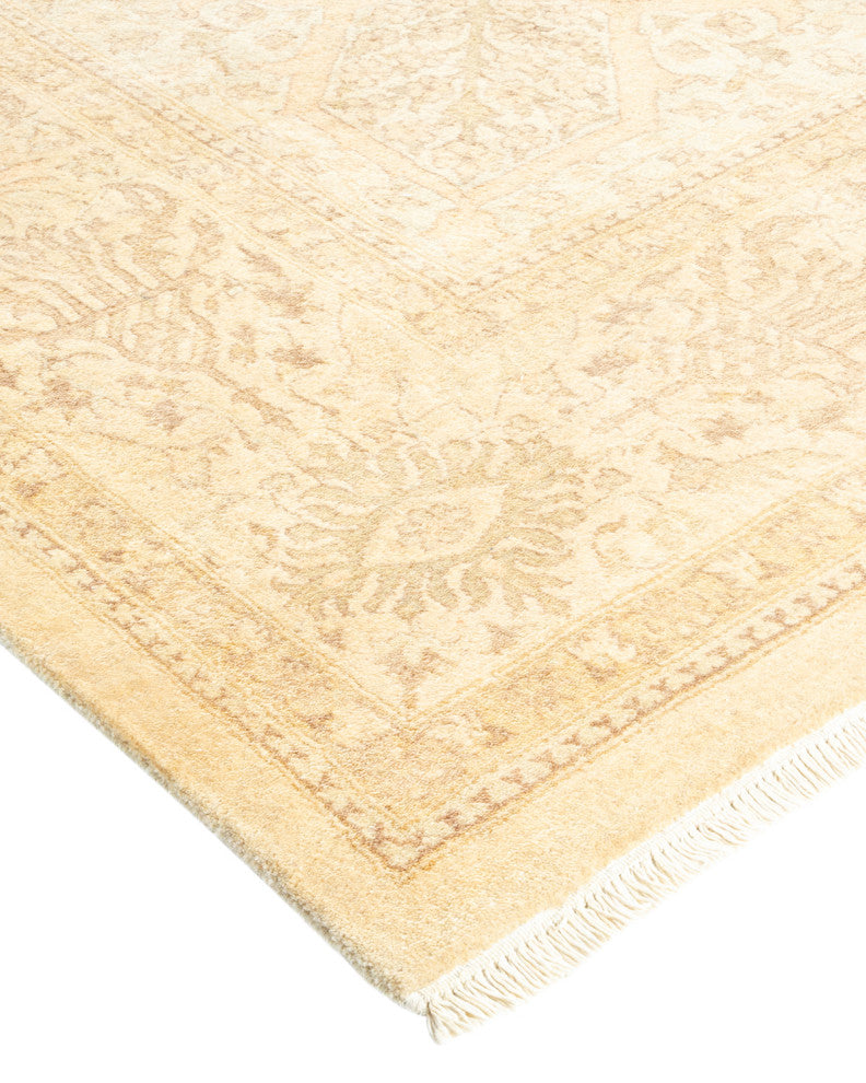 Khloe, One-of-a-Kind Hand-Knotted Area Rug Ivory, 8'2"x10'4"