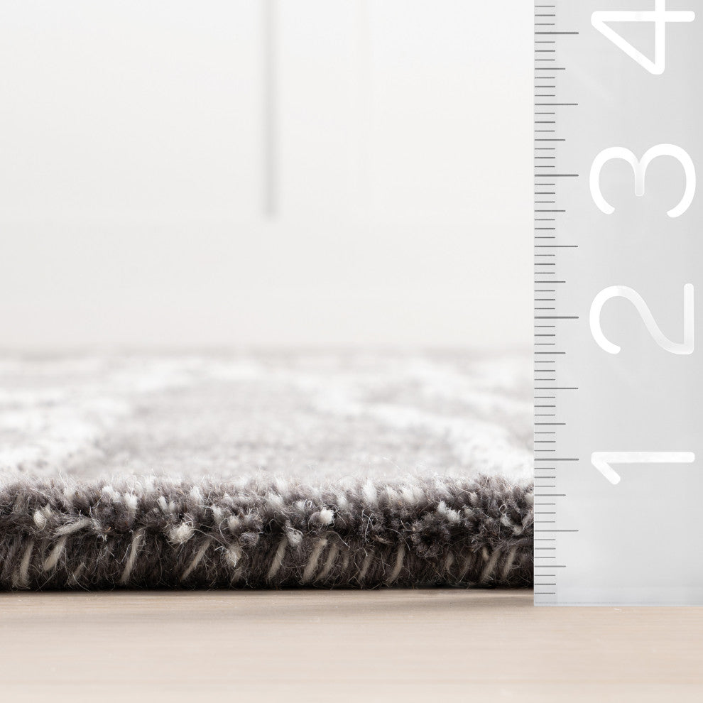 Arvin Olano x RugsUSA Mana Abstract Wool Rug, Grey 2' 6" x 8'