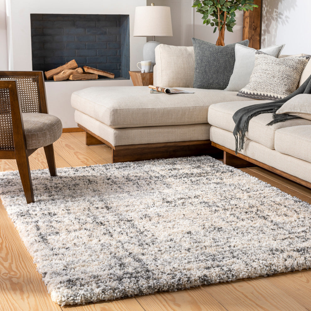 Surya Eskimo Shag ESG-2300 Machine Woven Area Rug, Black, 7'10" x 10'