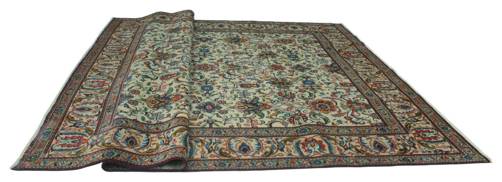 Fine Vintage Distressed Correy Ivory Rug