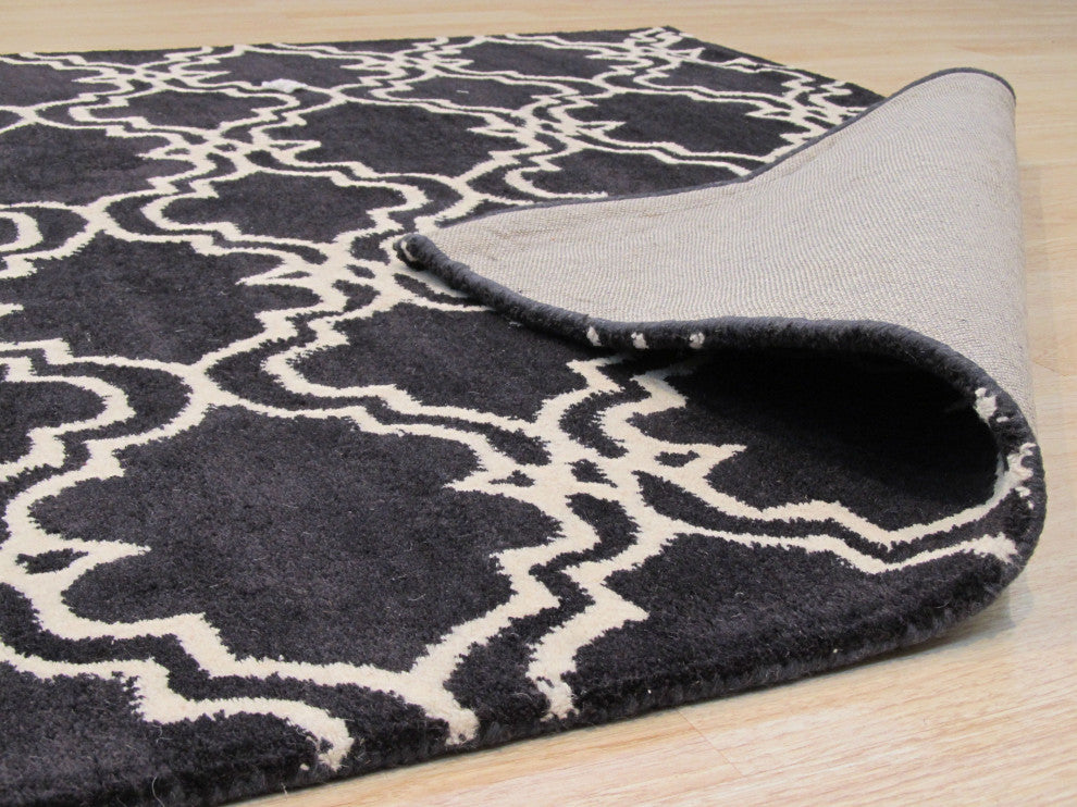 Black Traditional Trellis Moroccan Area Rug