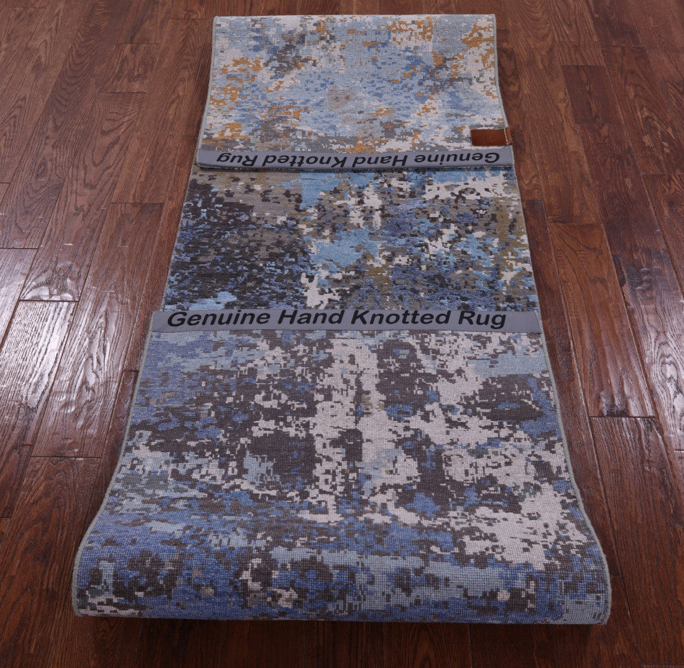 2' 7" X 10' 3" Hand Knotted Wool and Silk Abstract Runner Rug Q9428
