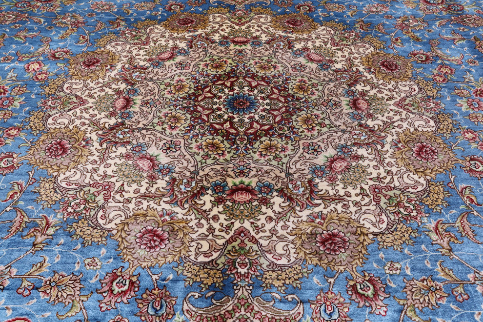 6' 0" X 9' 0'' Hand Knotted 100% Silk High End Persian Rug - Q4806