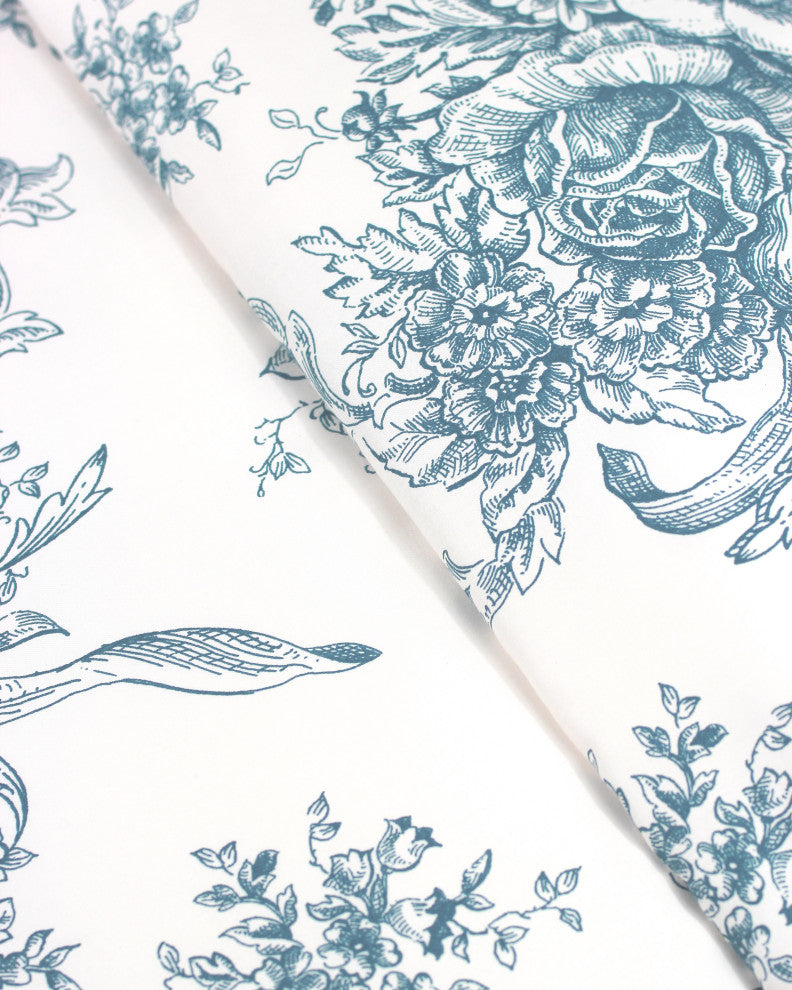 400 Thread Count Cotton Toile Blue Duvet Set, Full/ Queen Duvet Set