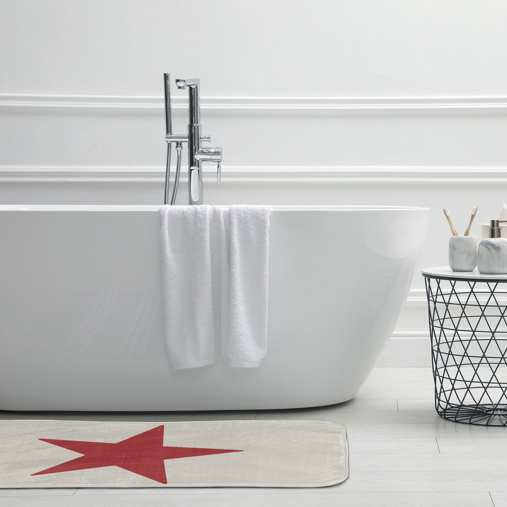 34" x 21" Big Star Bathmat, Ligonberry Red