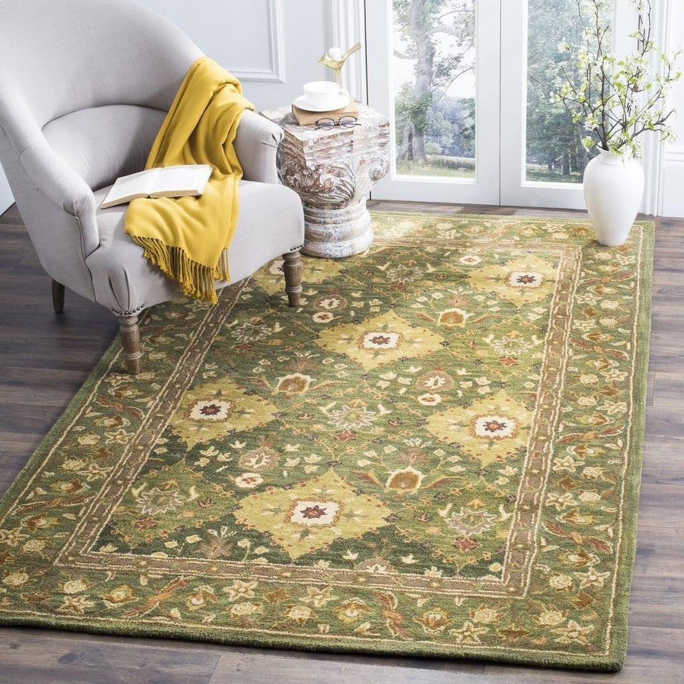 Safavieh Antiquities AT57C 6' Round Olive Rug