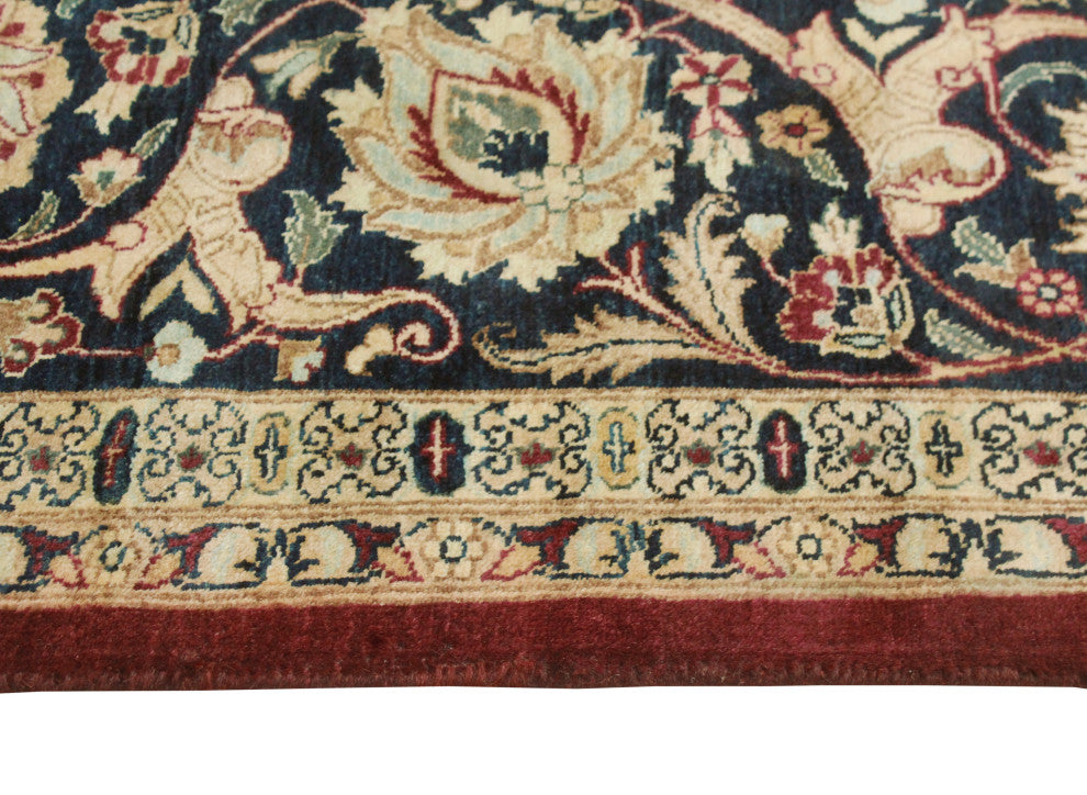 Vegetable-dyed Pak-Persian Ebeki Eggplant/Black Rug, 8'2x9'7