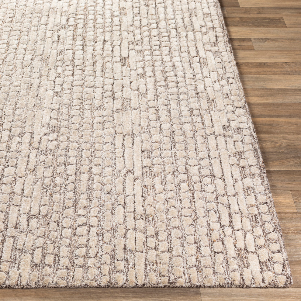 Surya Montclair MTC-2304 Modern Area Rug, 4' x 6' Rectangle