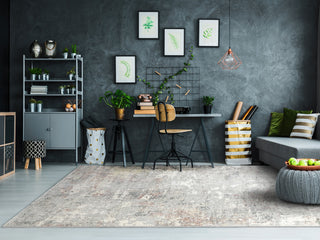 Couture Gray Area Rug, 2.2'x7.7'