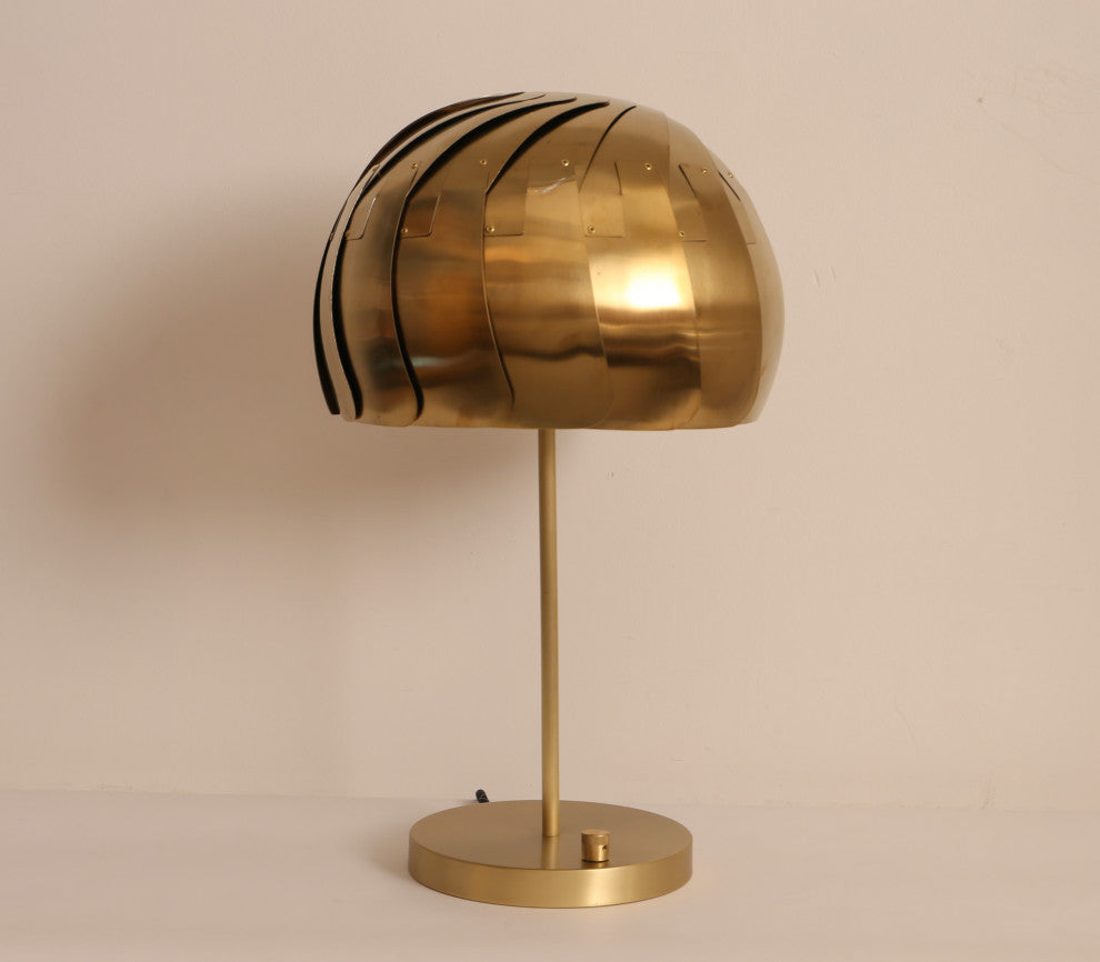 IRIS TABLE LAMP - Large Brass: Modern Lamp | Led Lamp