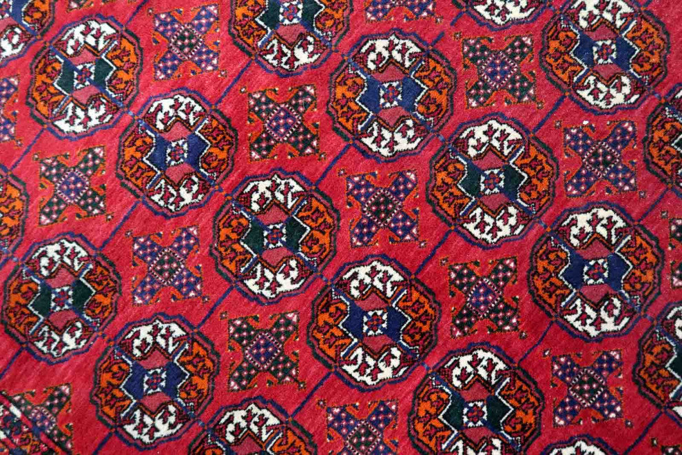 Handmade Vintage Turkmen Tekke Rug 4.1'x6.1', 126cmx188cm 1960s