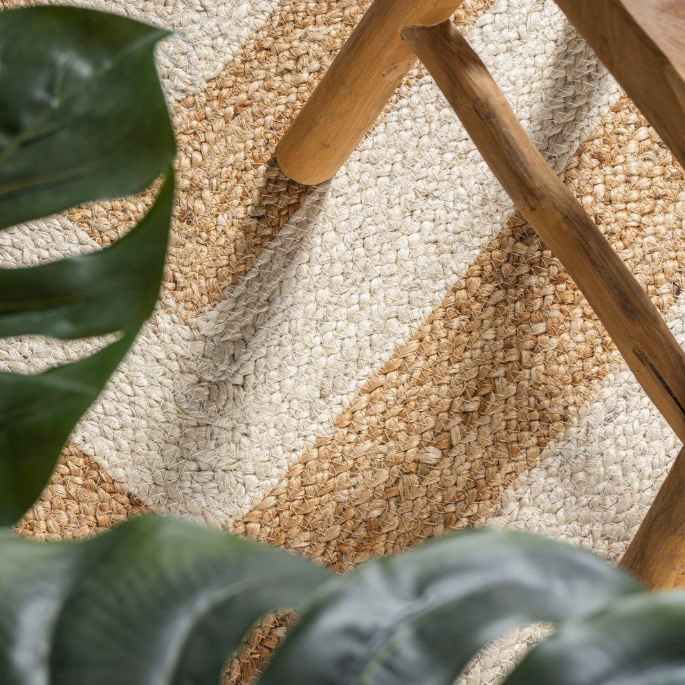 Piper Two-Tone Chevron Round Jute Round Area Rug, Cream/Natural, 5' Round