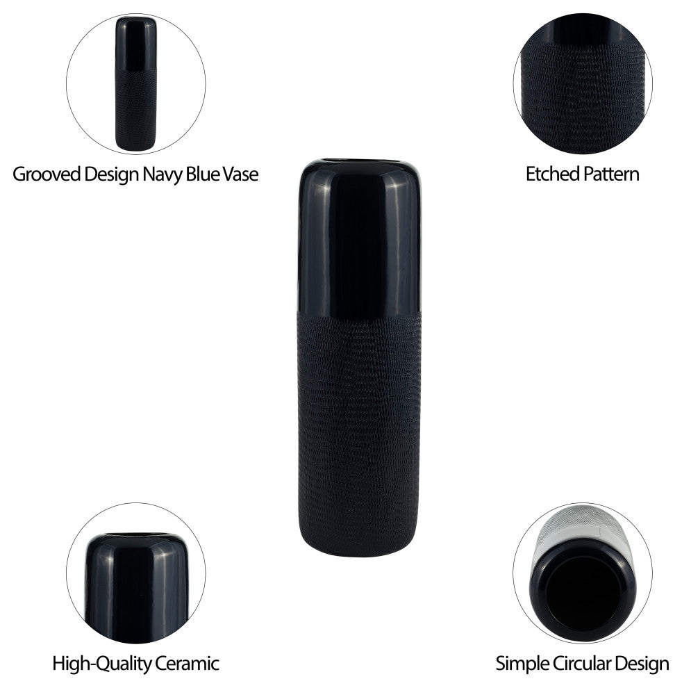 Ceramic Grooved Vase - Thumbnail 3