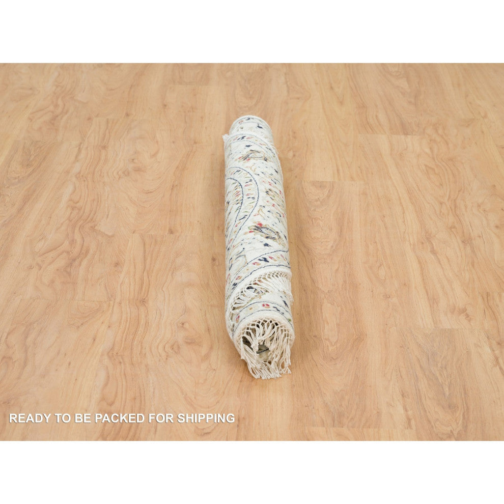 Powder White, Hand Knotted, Nain Design, 250 KPSI Wool Round Rug, 4'1"x4'1"