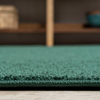 Haze Solid Low-Pile Runner Rug, Emerald, 3 X 5 Oval