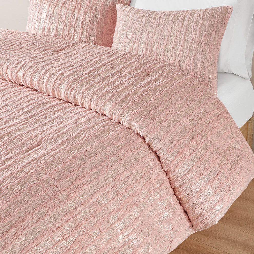 Intelligent Design Naomi Metallic Print Faux Fur Comforter Set