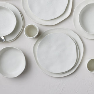 Stone by Mercer Project Hekonda Debossed Stoneware 32 Piece Dinnerware Set,White