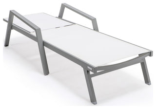 LeisureMod Marlin Chaise Lounge Set With Arms and Fire Pit Table, White