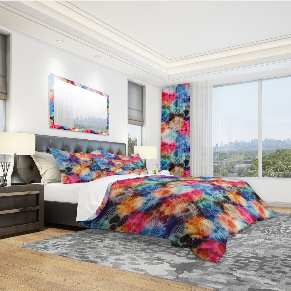 Floating Hearts With Squared Pattern Modern Duvet Cover, King